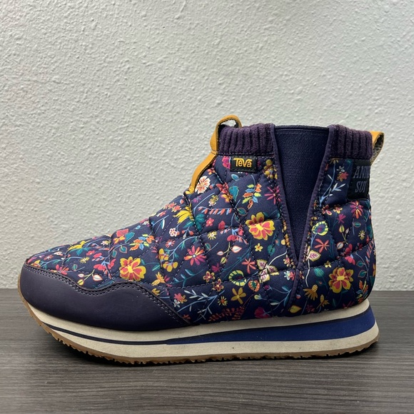 Womens Anna Sui X Teva Ember Mid Quilted Sneakers Sz 8 - Picture 3 of 9